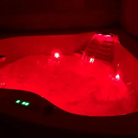 Cocooning Spa, Lit Xxl, Cour Exterieure *